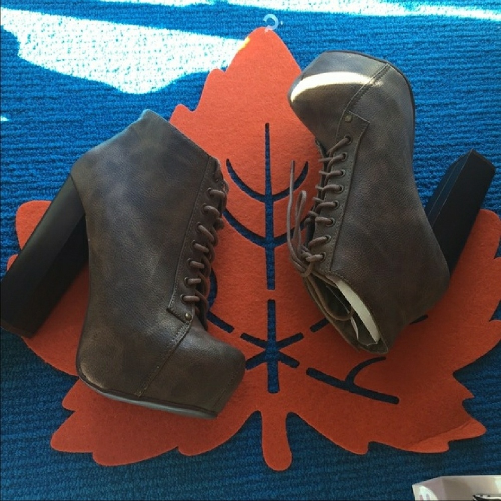 Vintage Ankle Booties